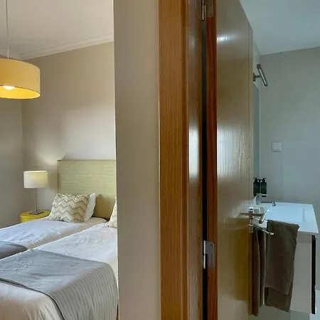 Sunshine By Check-in Portugal Villa