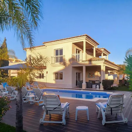 Sunshine - Private Pool - 8 Guests - Albufeira Villa Albufeira